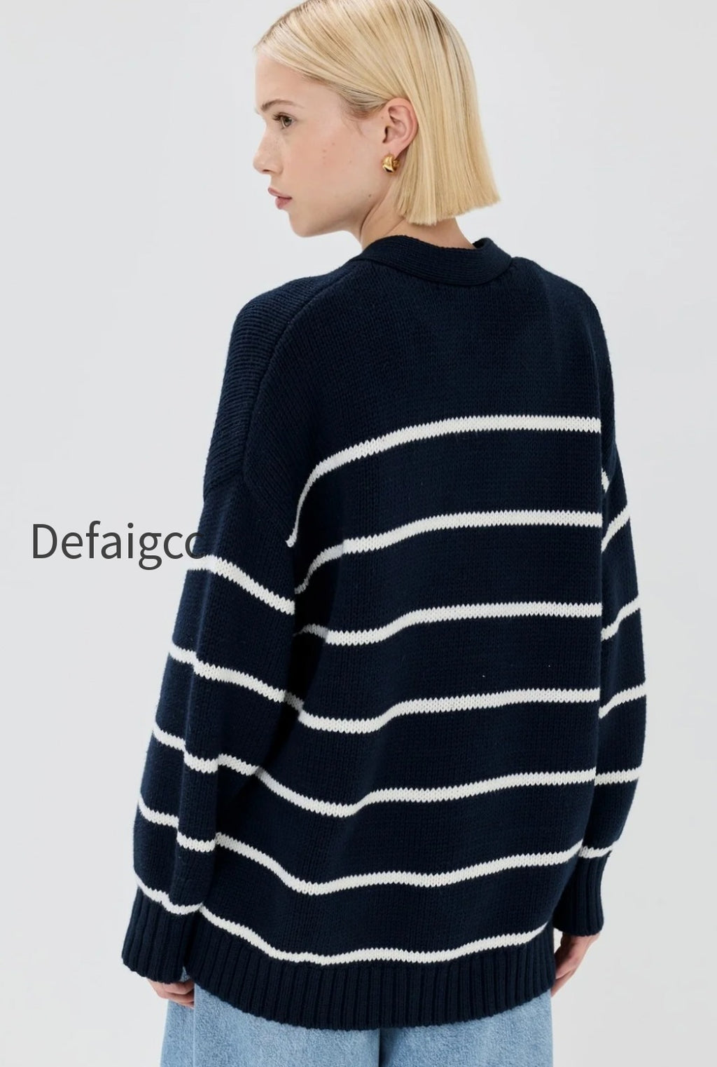 cotton-stripe-v-neck-cardigan