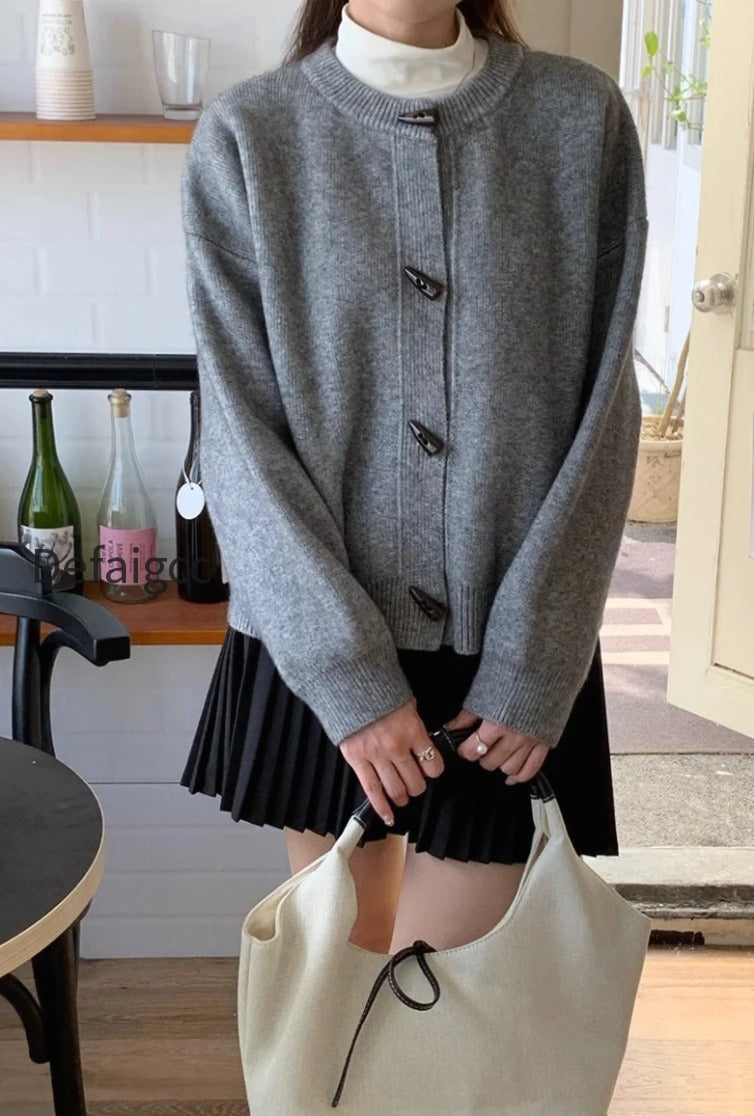 toggle-button-round-neck-cardigan