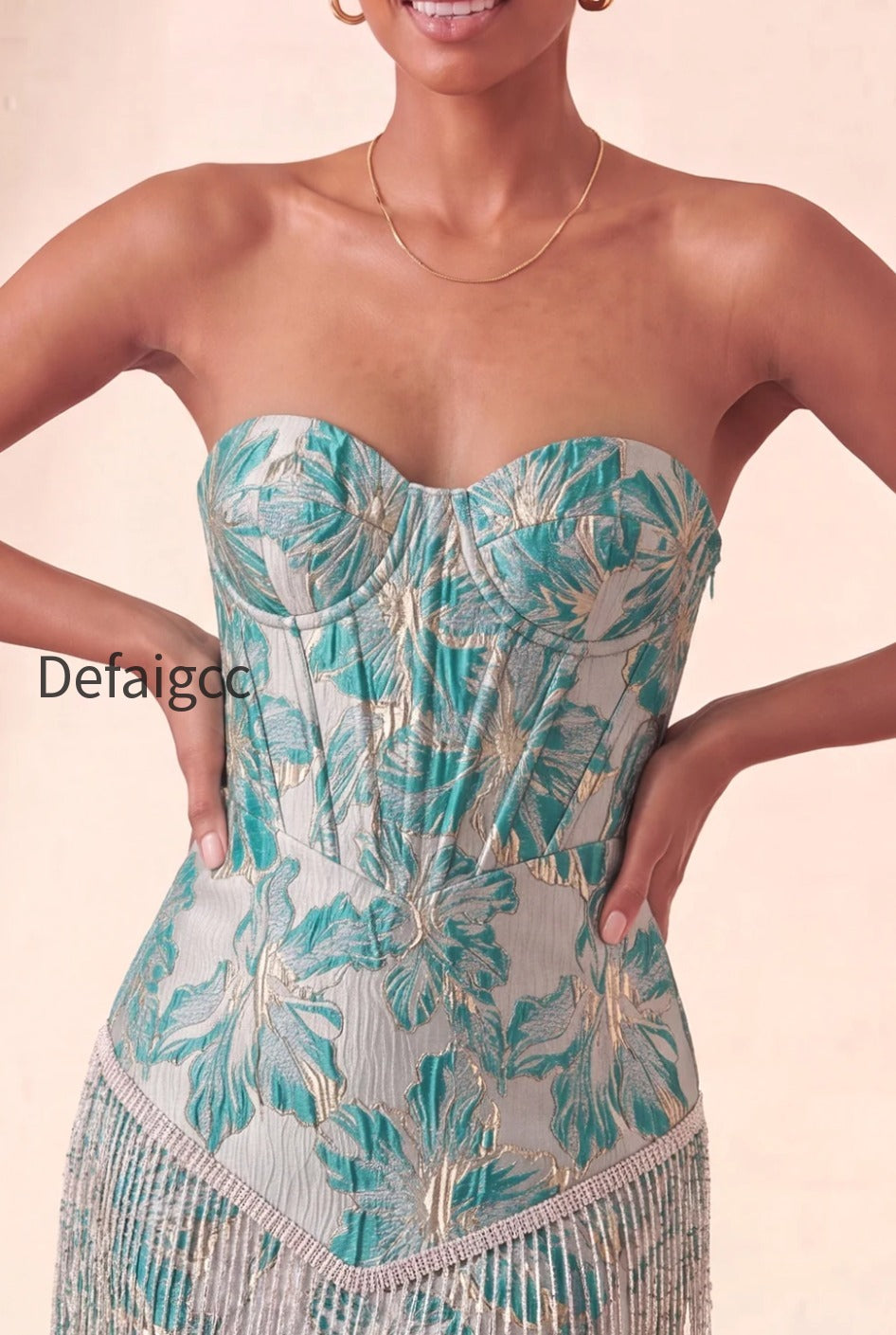 champagne-jacquard-tight-short-corset-homecoming-dress-with-fringes