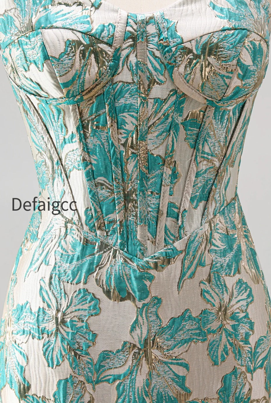 champagne-jacquard-tight-short-corset-homecoming-dress-with-fringes