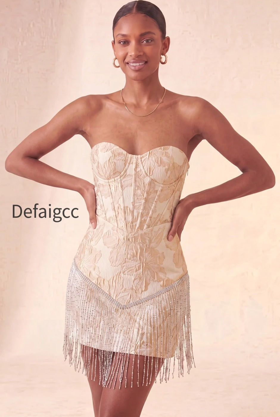 champagne-jacquard-tight-short-corset-homecoming-dress-with-fringes
