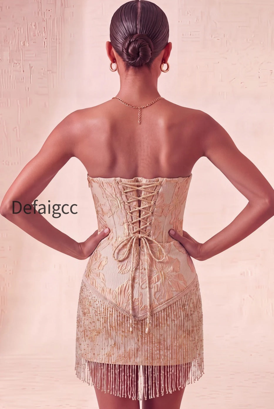 champagne-jacquard-tight-short-corset-homecoming-dress-with-fringes
