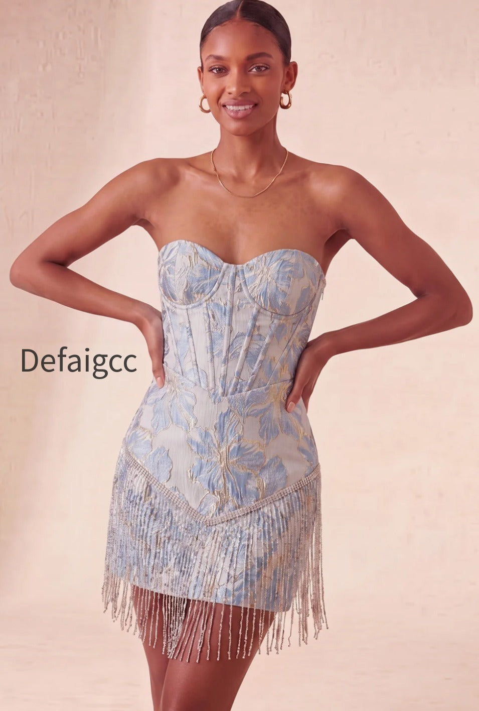 champagne-jacquard-tight-short-corset-homecoming-dress-with-fringes