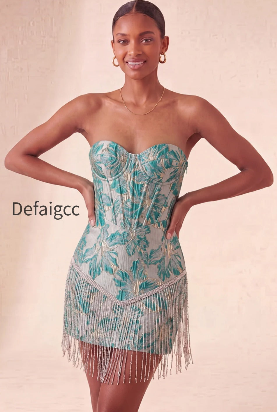 champagne-jacquard-tight-short-corset-homecoming-dress-with-fringes