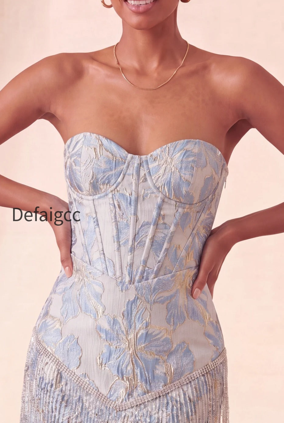 champagne-jacquard-tight-short-corset-homecoming-dress-with-fringes