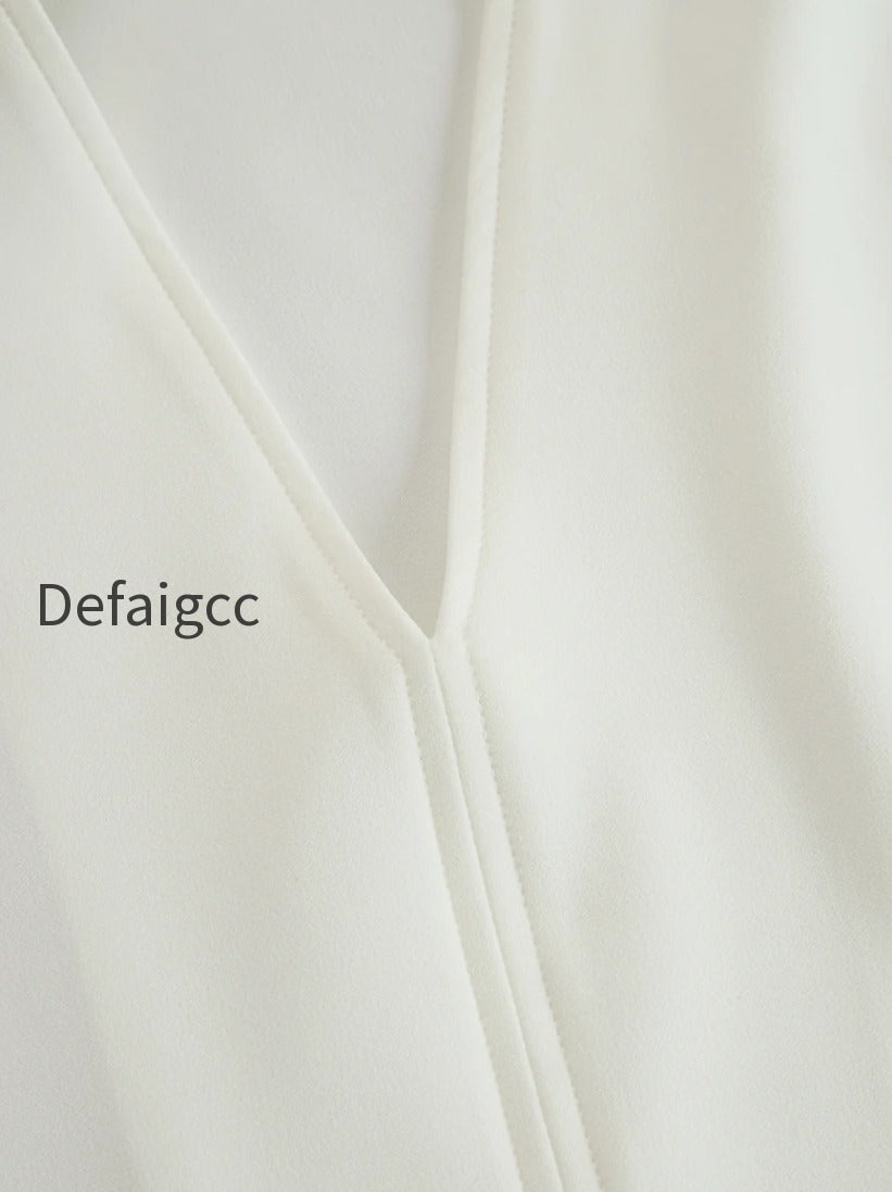 ivory-stand-collar-split-neck-blouse-wide-leg-pants-two-piece-suit